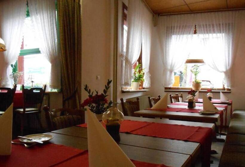 Отель Zum Josefshof