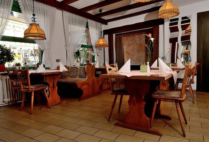 Отель Zum Josefshof