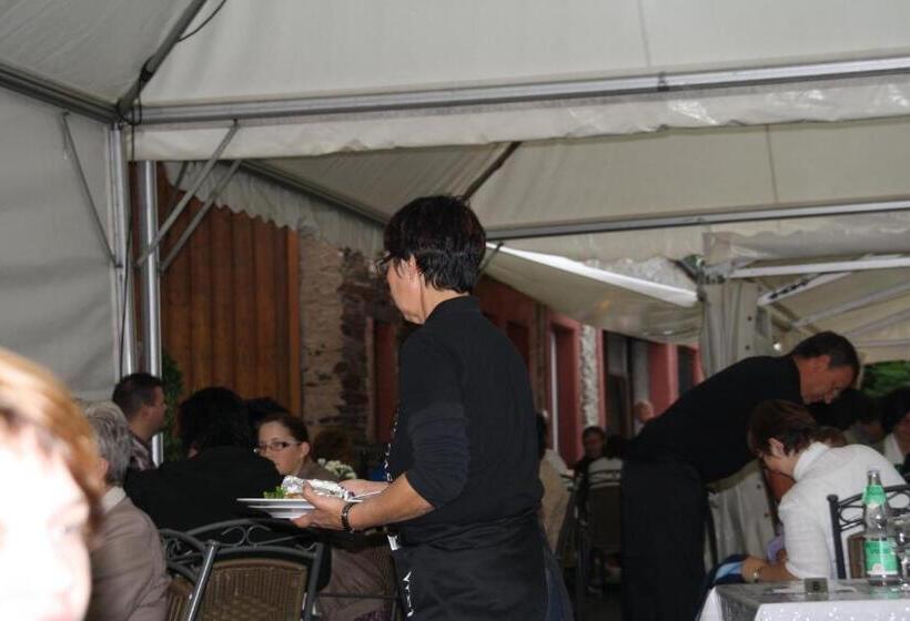 호텔 Weinhof Gassen