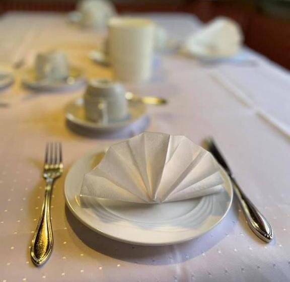 ホテル Württemberger Hof Garni