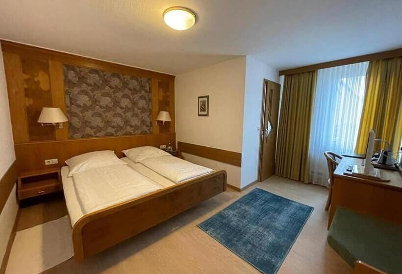 ホテル Württemberger Hof Garni