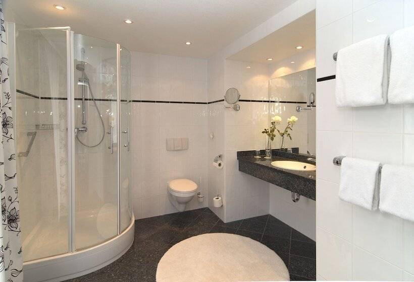 בית מלון כפרי Wurttemberger Hof