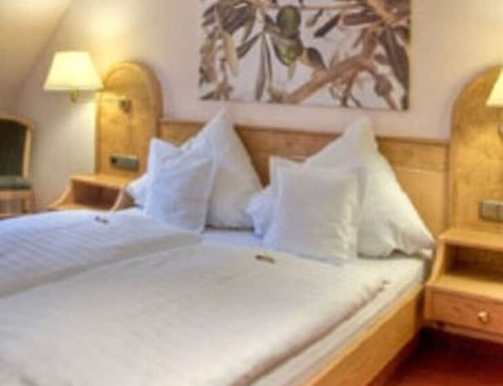 Отель Zur Alten Brücke