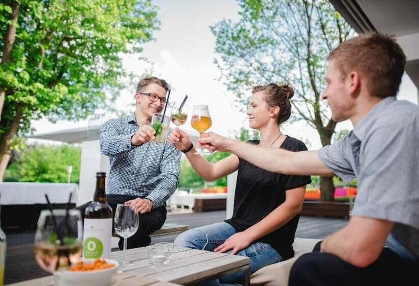 Lago Hotel & Restaurant Am See