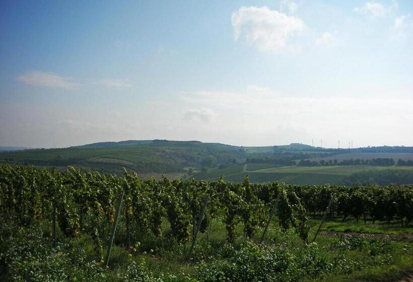 Landhotel & Weingut Espenhof