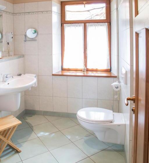 Landhotel & Weingut Espenhof