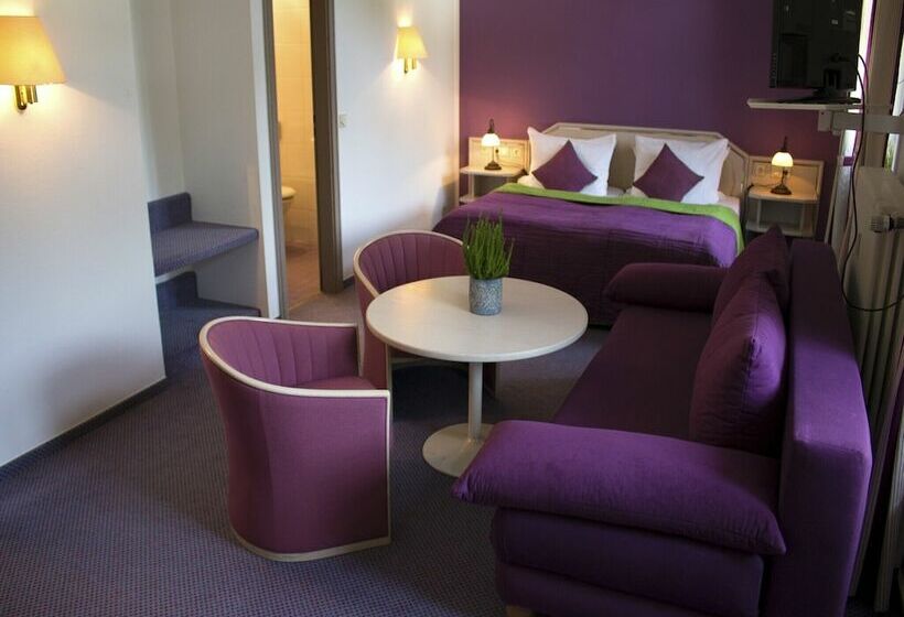 Malteser Komturei Hotel / Restaurant