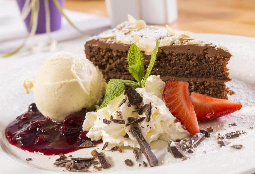 بنسيون Altes Stadttor