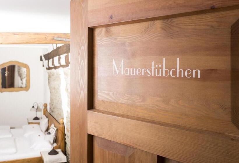 ペンション Altes Stadttor