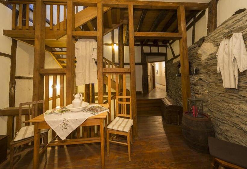 ペンション Altes Stadttor