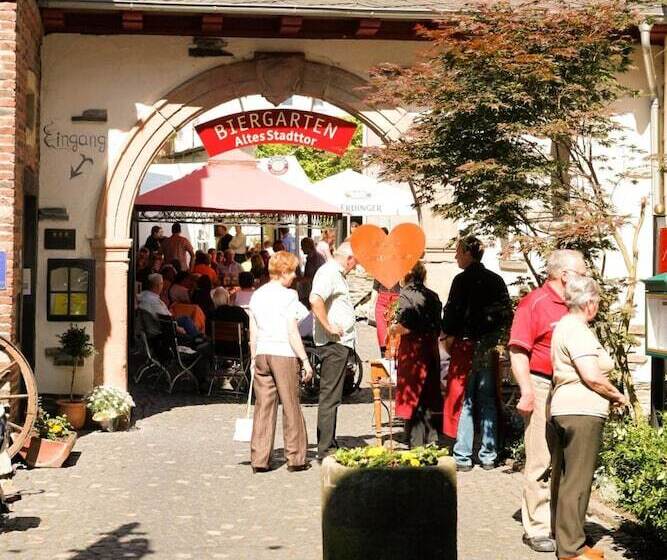 ペンション Altes Stadttor