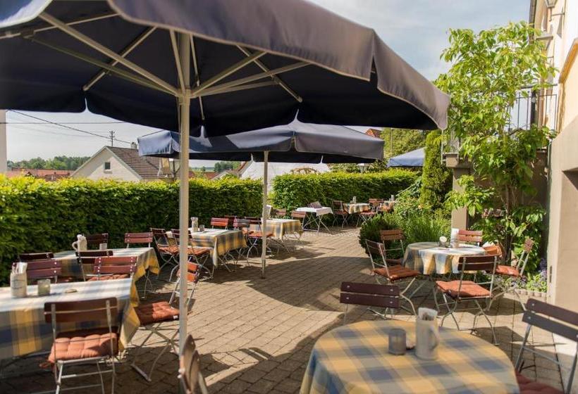 ペンション Brauerei Und Gasthof Zum Engel