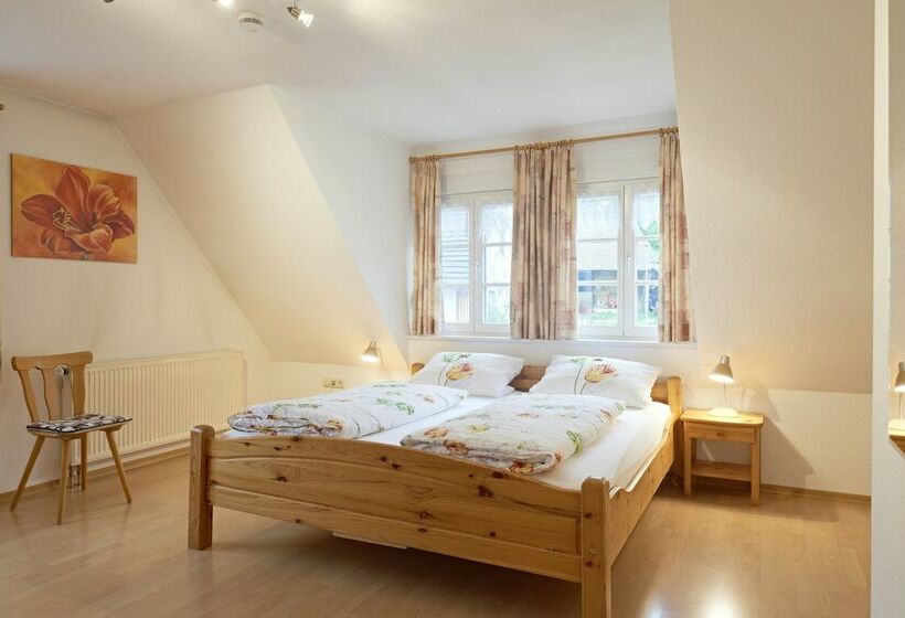 بنسيون Gasthaus Kranz