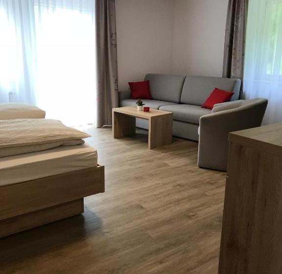 Pensão Gasthaus Zur Erle