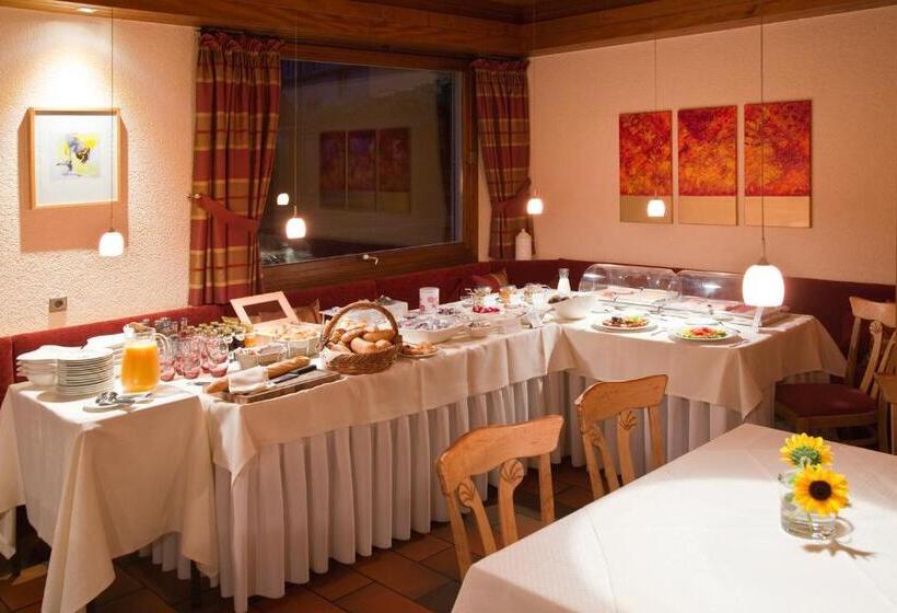 Пансион Restaurant Hotel Maien