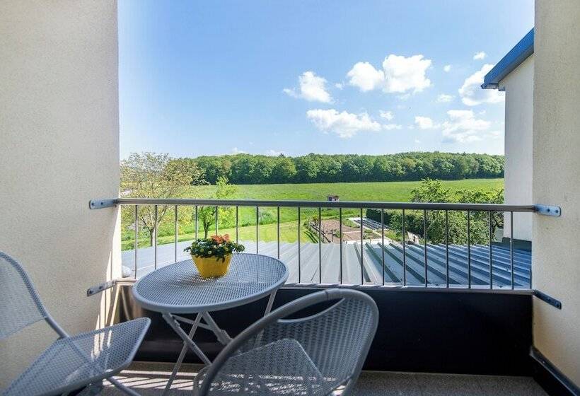 פנסיון Waldesblick, Hotel Restaurant