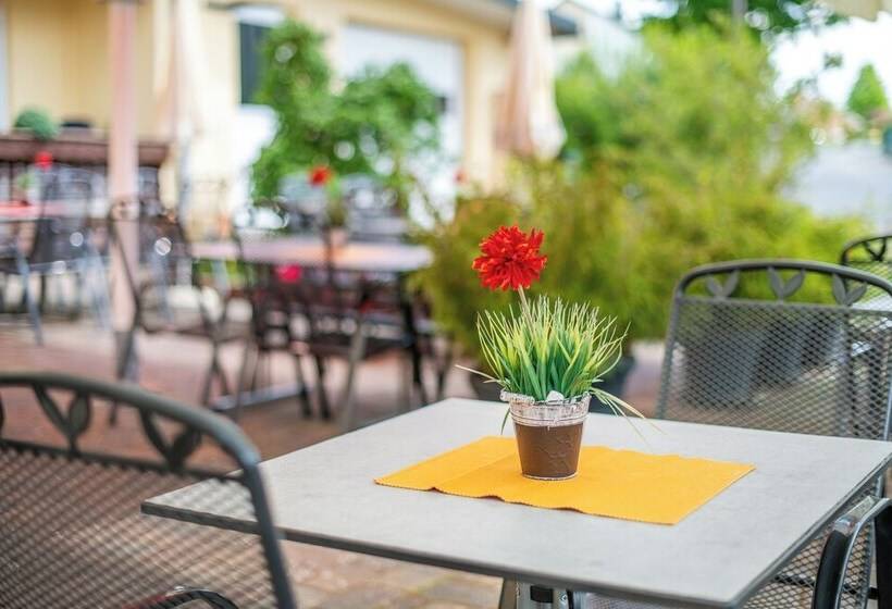 פנסיון Waldesblick, Hotel Restaurant