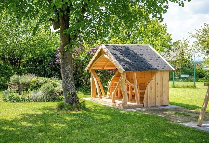 פנסיון Waldesblick, Hotel Restaurant