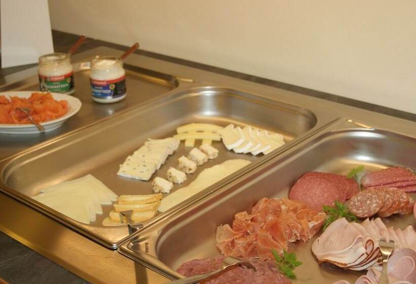 פנסיון Waldesblick, Hotel Restaurant