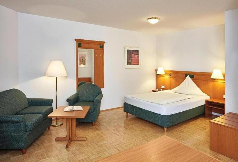 Отель & Residenz Am Kurpark