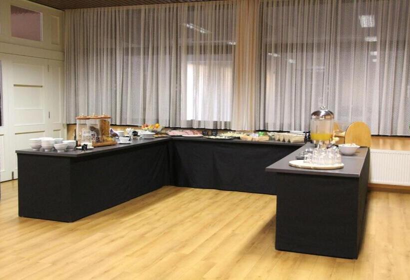 Rtb Hotel   Sportschule