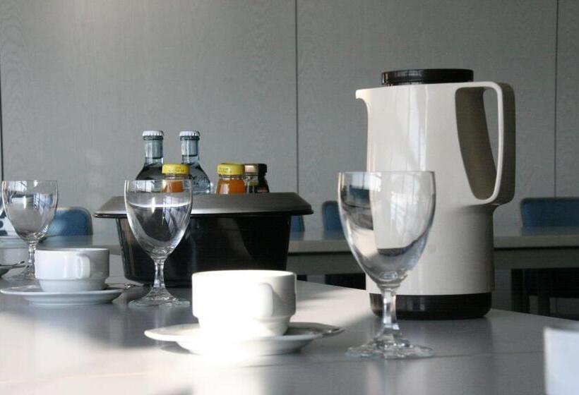 Rtb Hotel   Sportschule