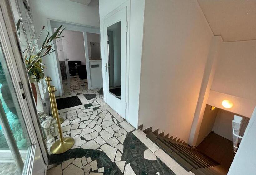 Tyros Hotel Und Gästehaus Am Weidendamm