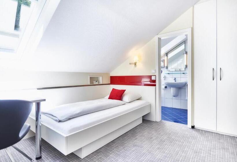 Waldhotel Sulzbachtal