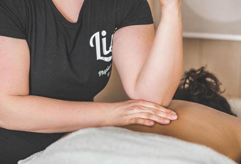 Wellness  & Sporthotel Haus Am See