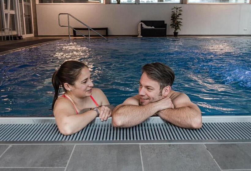 Wellness  & Sporthotel Haus Am See