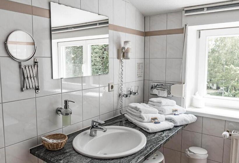 Wellness  & Sporthotel Haus Am See