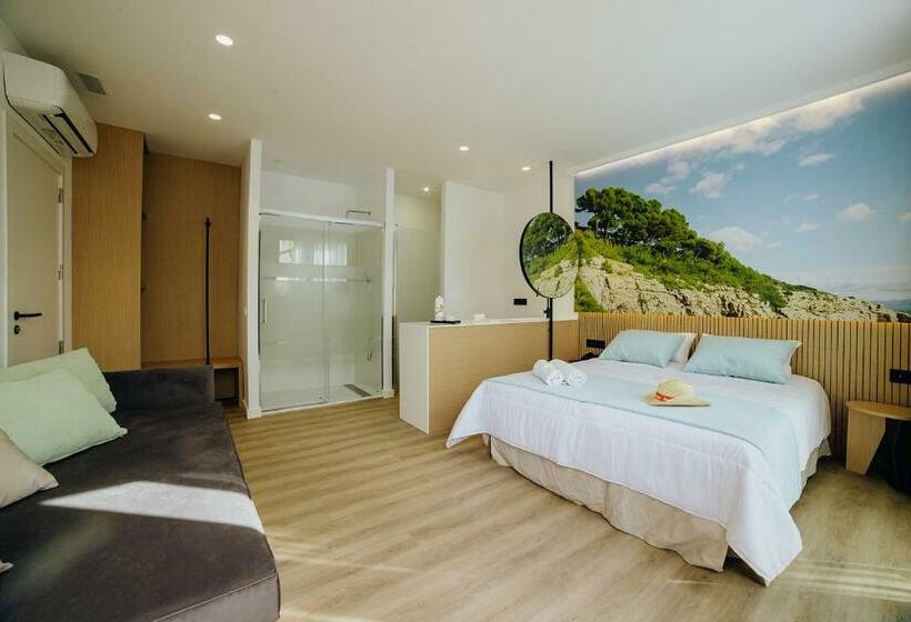 فندق Alannia Salou