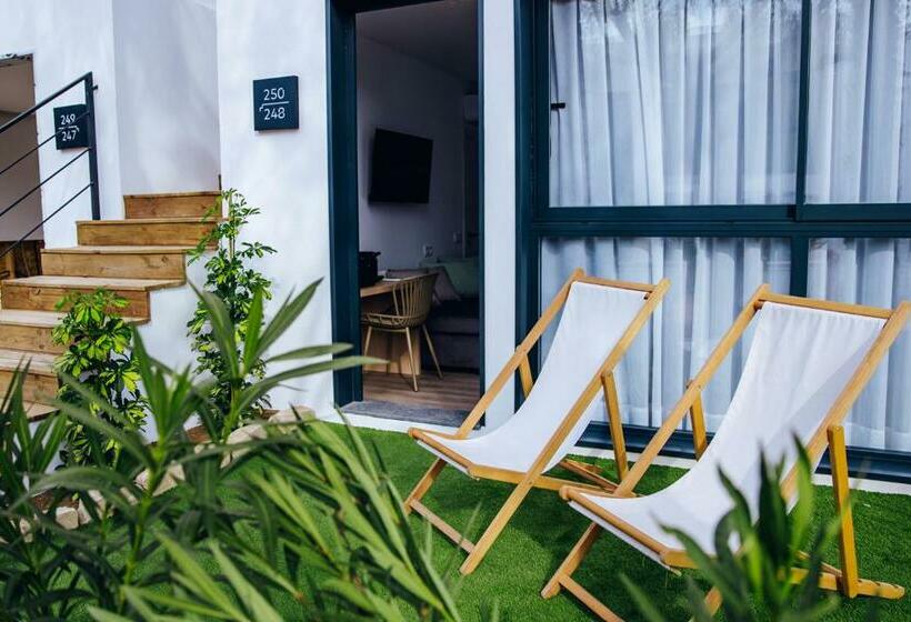 فندق Alannia Salou