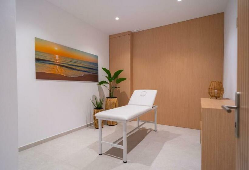 فندق Alannia Salou