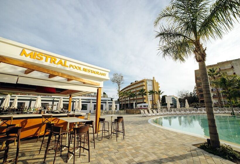 فندق Alannia Salou