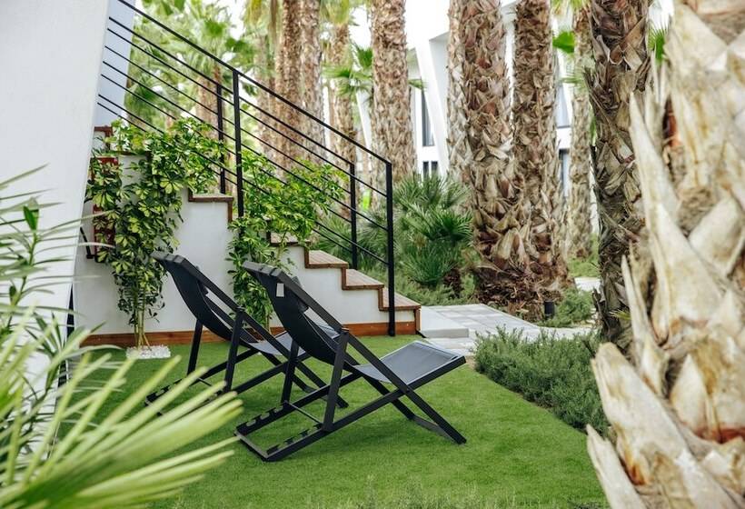 فندق Alannia Salou