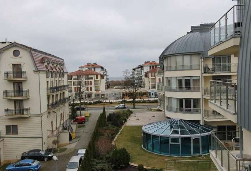 Avangard By Baltic Home