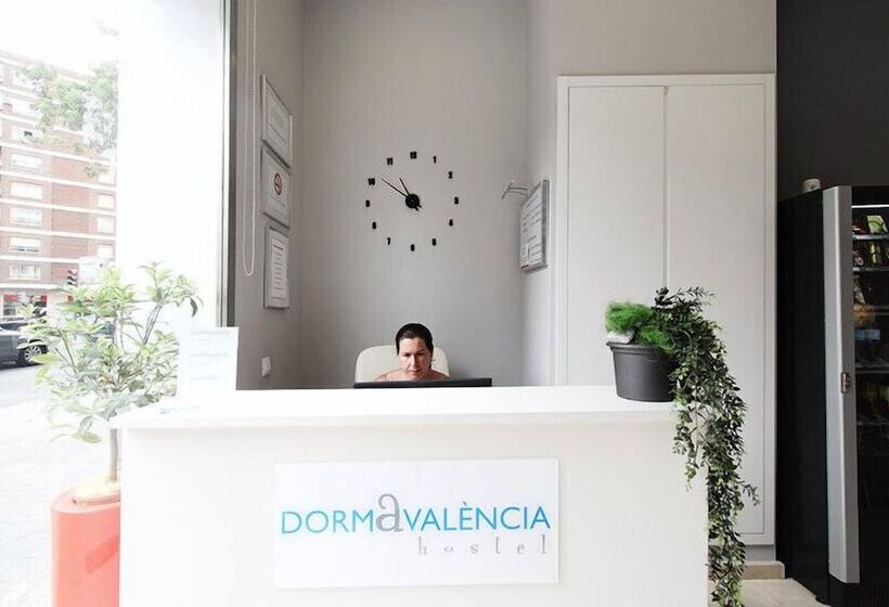 Dormavalencia Hostel