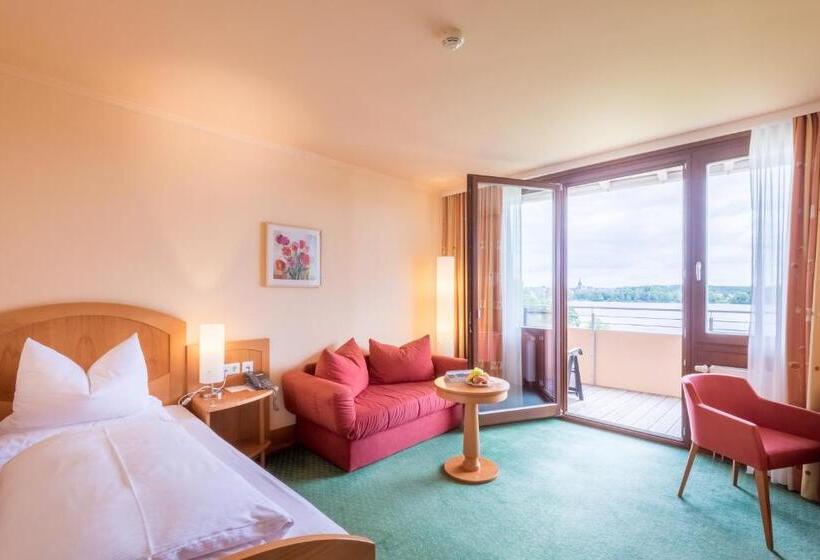 Gesundheitshotel Weißenstadt Am See