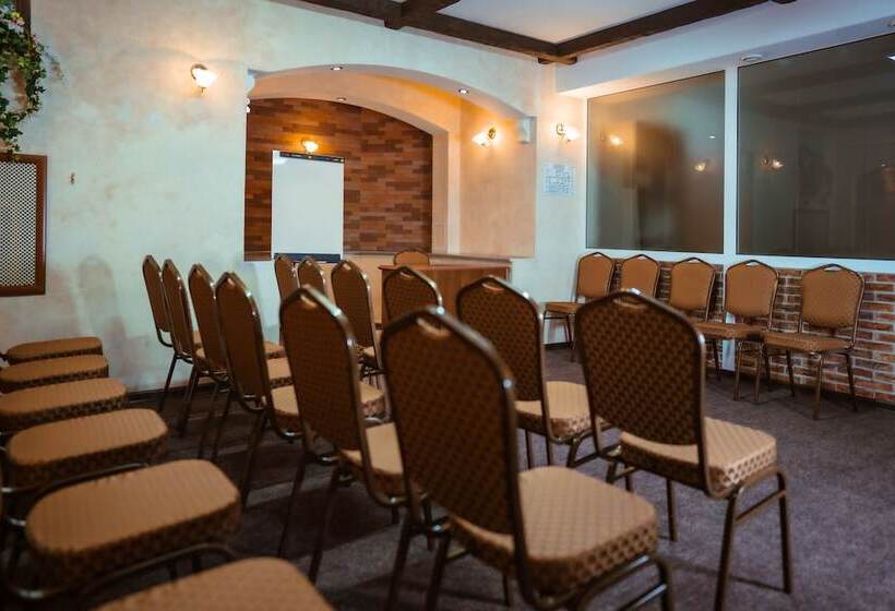 Gloria Hotel Chelyabinsk