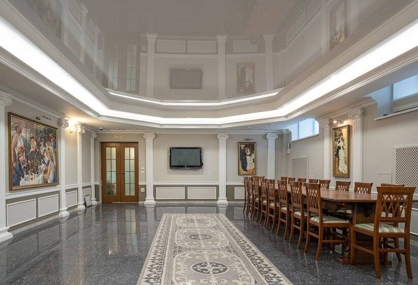 Gloria Hotel Chelyabinsk