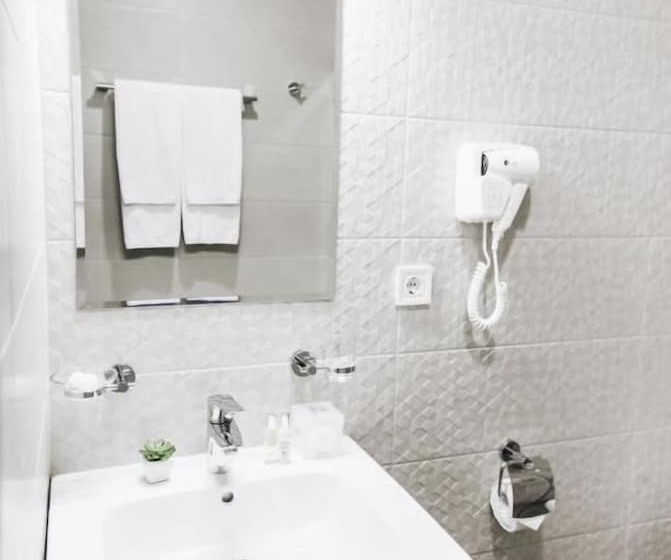 هتل готель континент миколаїв