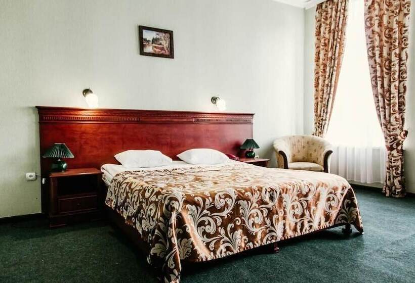 هتل готель континент миколаїв