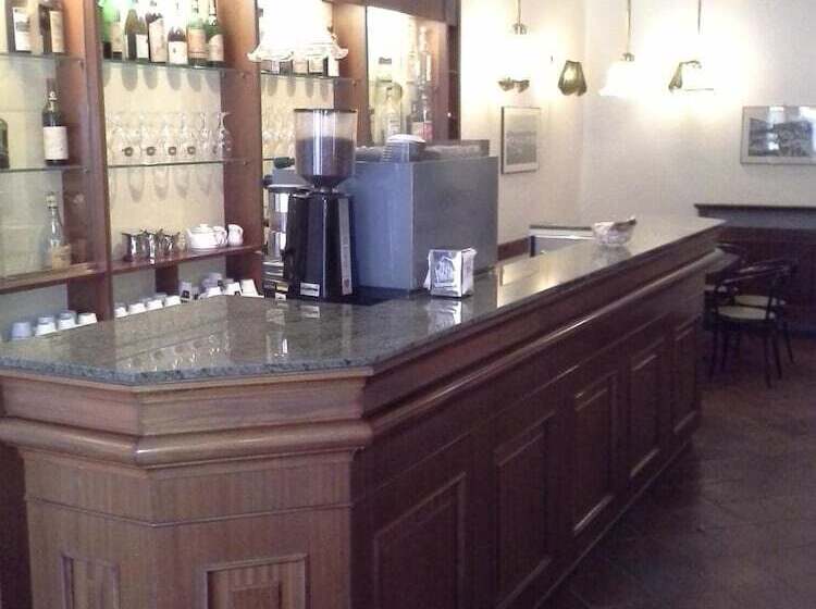 בית מלון כפרי Albergo Italia Di Nardi Renzo & C Snc