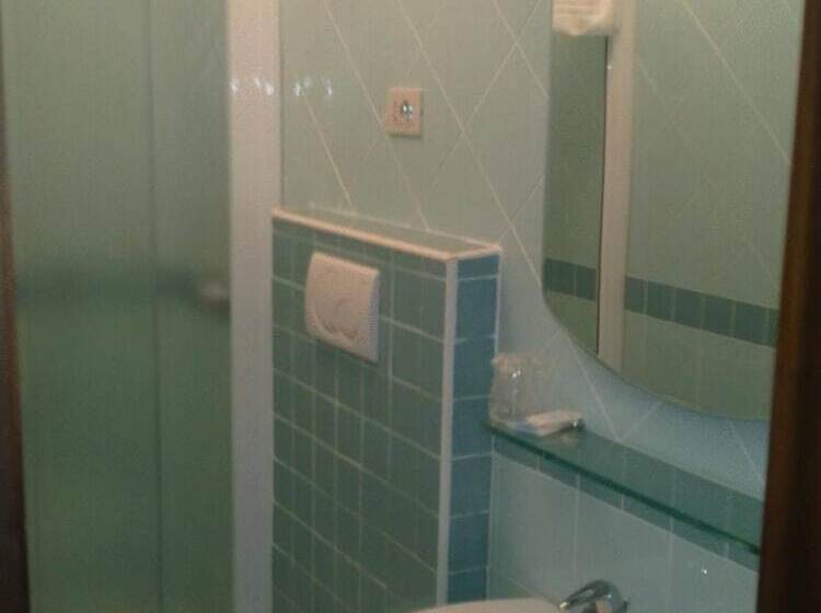 בית מלון כפרי Albergo Italia Di Nardi Renzo & C Snc