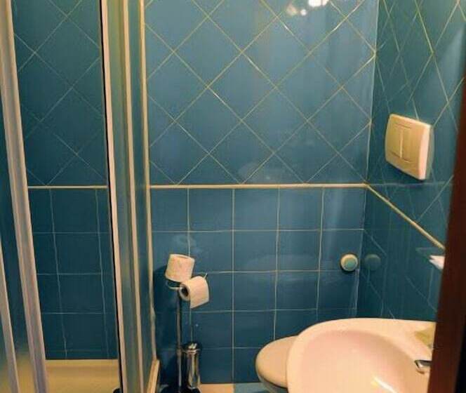 בית מלון כפרי Albergo Italia Di Nardi Renzo & C Snc