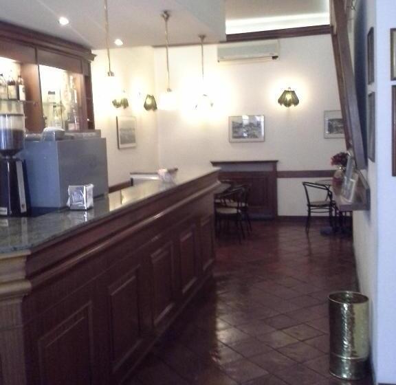 בית מלון כפרי Albergo Italia Di Nardi Renzo & C Snc