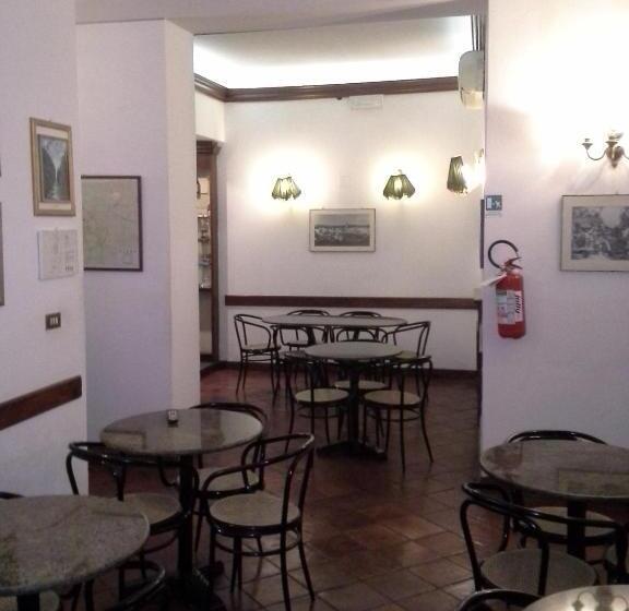 בית מלון כפרי Albergo Italia Di Nardi Renzo & C Snc