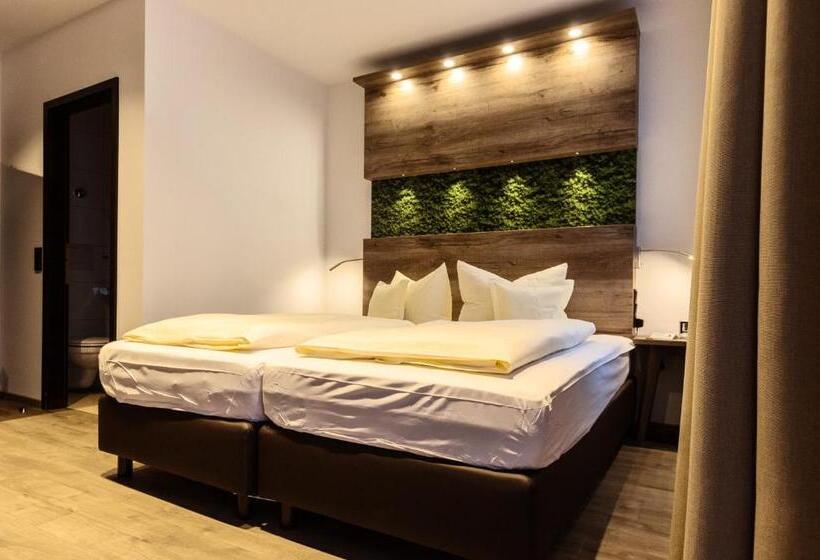 בית מלון כפרי Alter Kranen