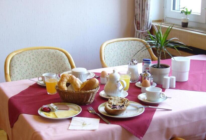 בית מלון כפרי Alter Kranen